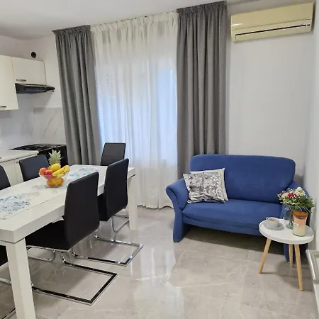 Z&m Apartman *