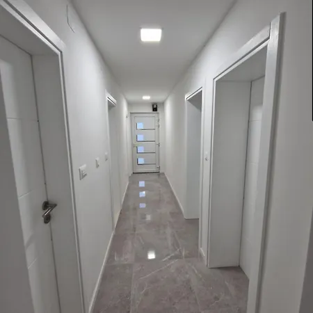 Apartment Z&m Split