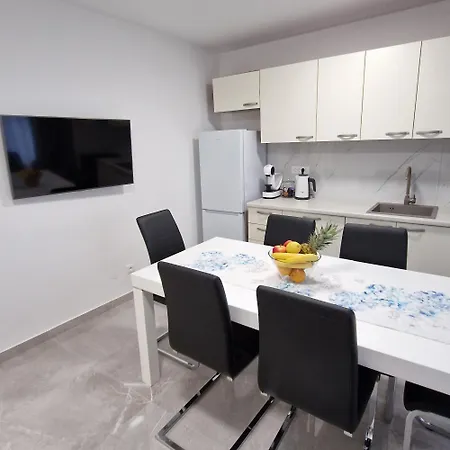 Z&m Apartment